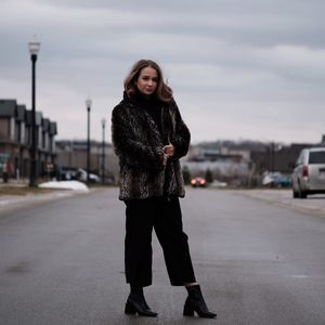 Meet your Posher, Liz